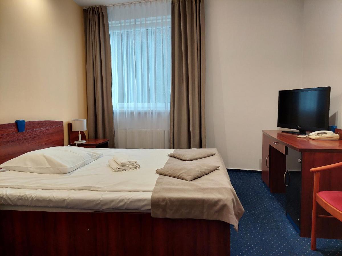 Eurohotel Баньоха Екстер'єр фото